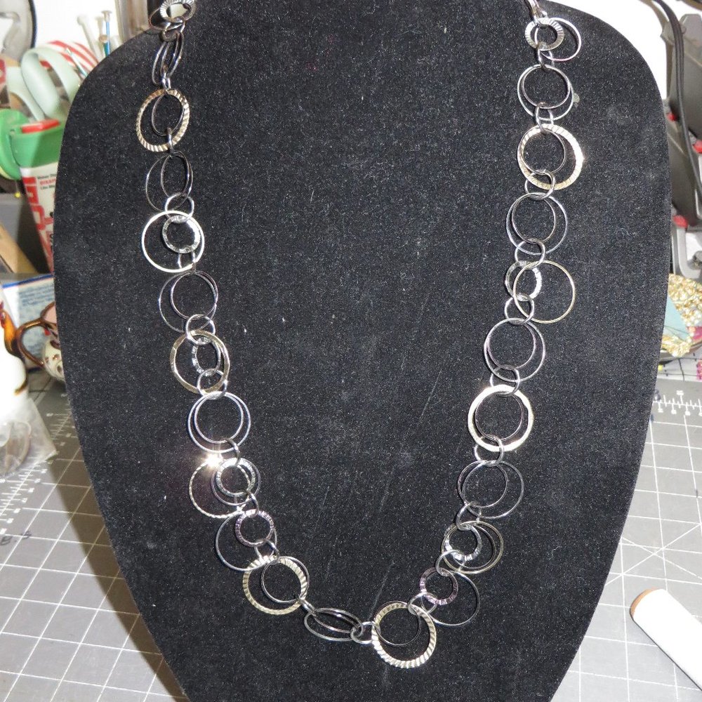 Textured Metal circles necklace 30"
